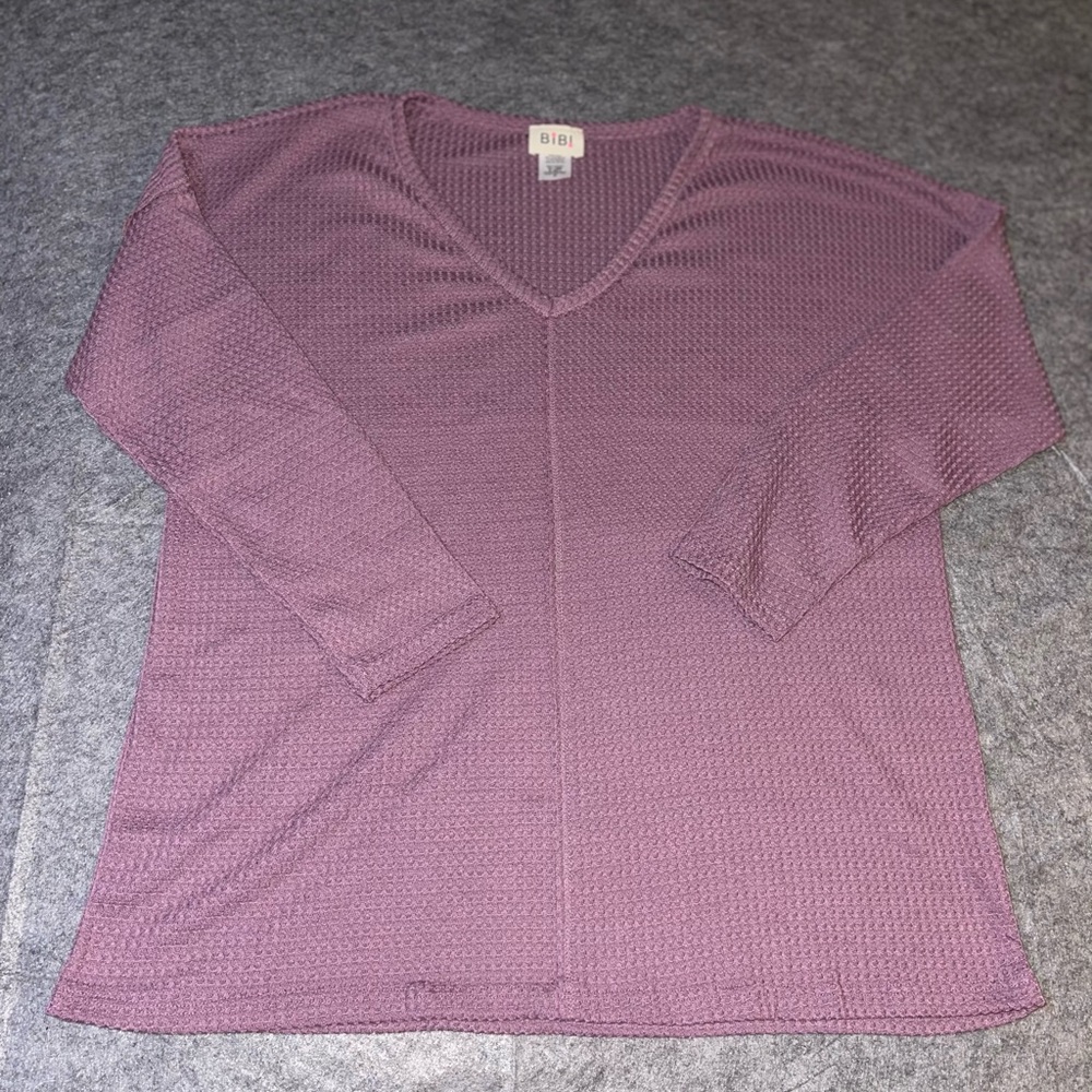 BiBi Lavender Textured V-Neck Top